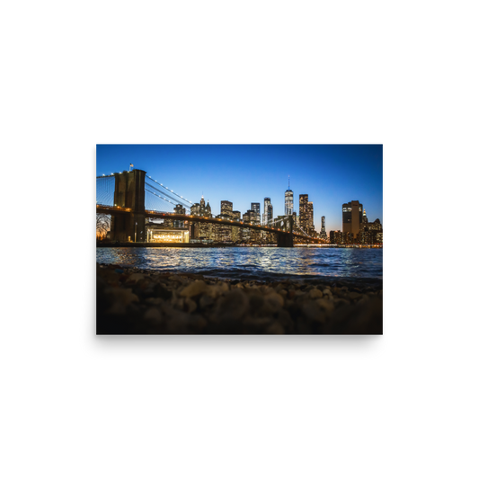 Tirage photo de New York "Nightscape of New York and the Brooklyn Bridge" - NY - The Artistic Way