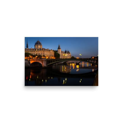 Tirage photo de Paris "Blue Conciergerie" - Paris - The Artistic Way