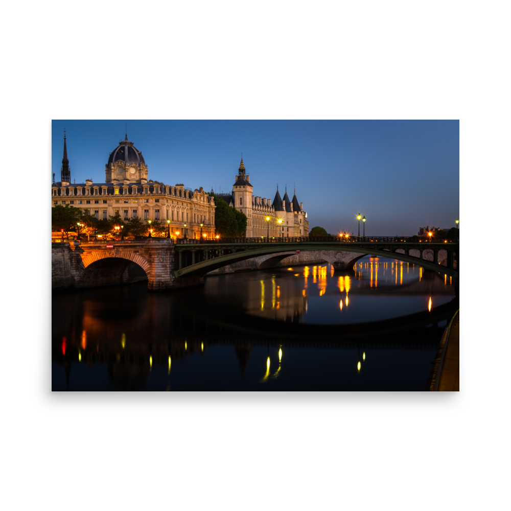 Tirage photo de Paris "Blue Conciergerie" - Paris - The Artistic Way
