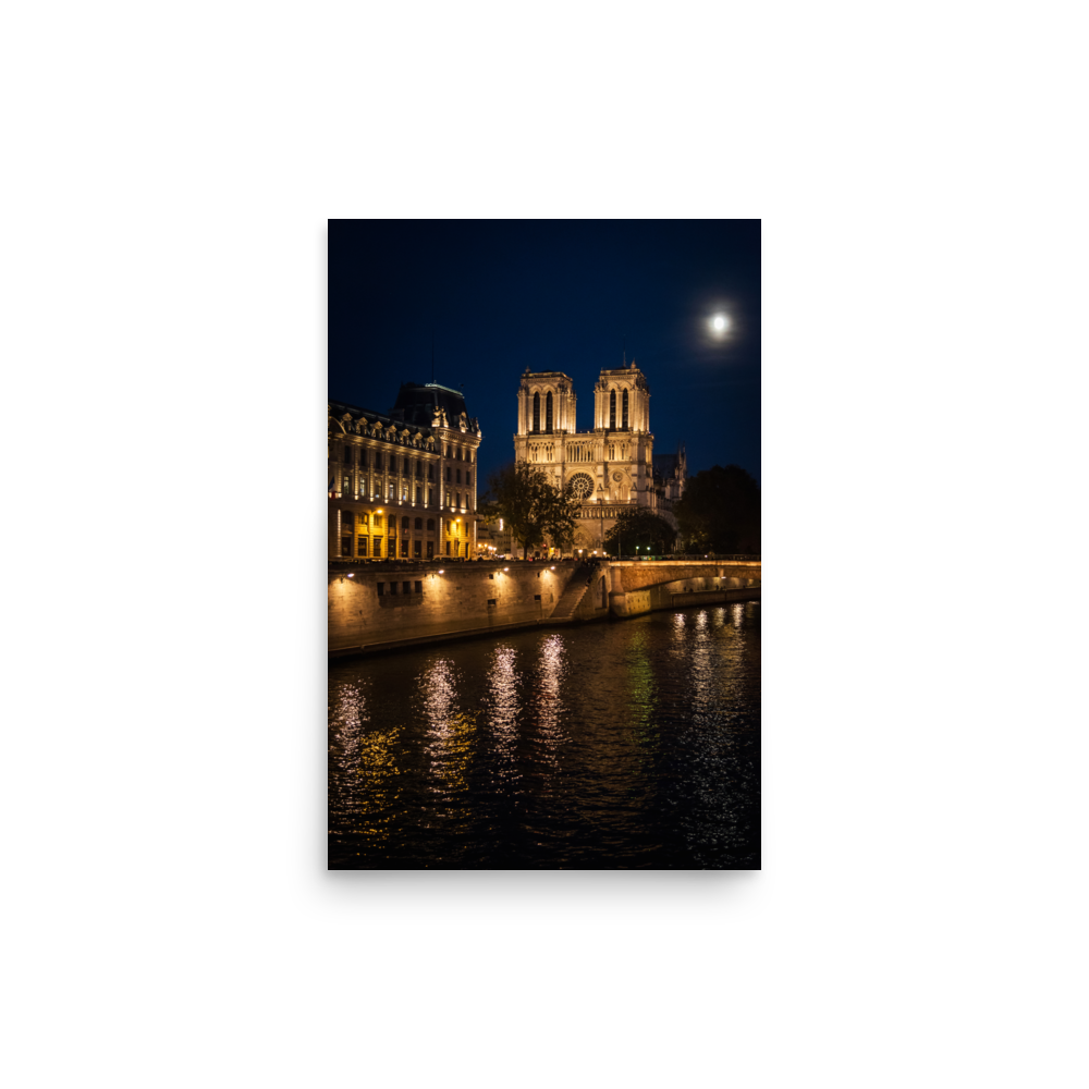 Tirage photo de Paris "Notre-Dame de Paris at Moon Light" - Paris - The Artistic Way