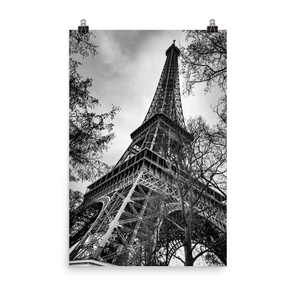Tirage photo de Paris "Dramatic Eiffel Tower" - Paris - The Artistic Way